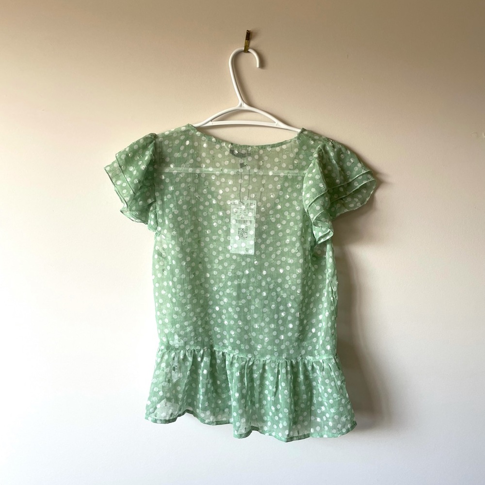NWT STRADIVARIUS / SHORT SLEEVE DOTTED TOP - Picture 2 of 3